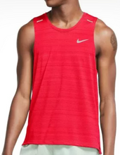 Cargar imagen en el visor de la galería, CAMISETA SIN MANGAS NIKE
