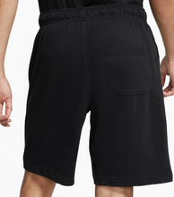 Cargar imagen en el visor de la galería, SHORT NIKE DRI-FIT SOLID LOGO

