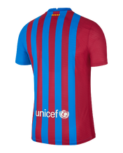 Cargar imagen en el visor de la galería, Camiseta FC Barcelona Primera Equipación 2021/22 JR - Squaddra Street: Tienda de Ropa en Manresa
