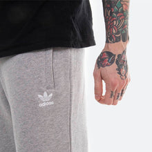 Cargar imagen en el visor de la galería, Pantalones de chándal Adidas Originals Trefoil
